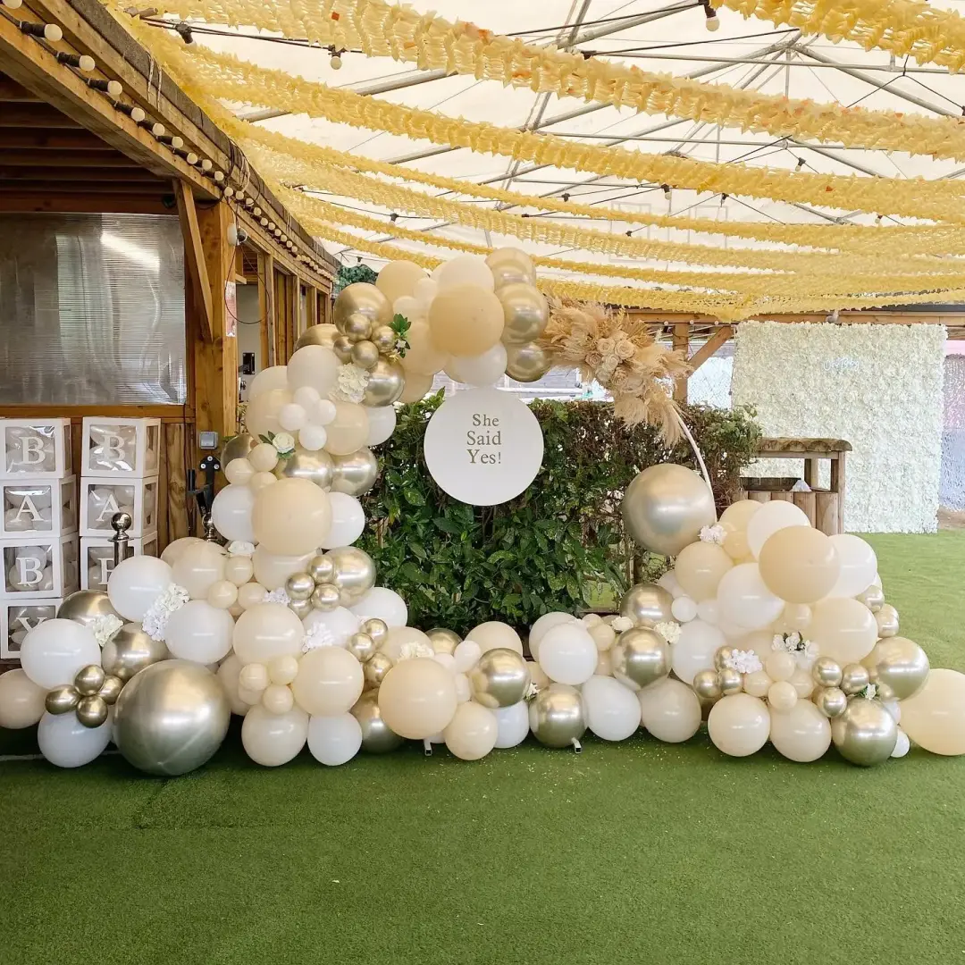 she said yes decor